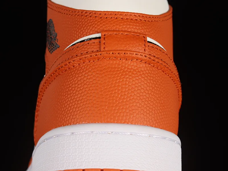 All Categories Air Jordan Jordan Series Basketball Shoes Air Jordan 1 Mid Air Jordan 1 Mid SE "Sport Spice" AJ1 Joe 1 White Orange Zhongbang Basketball Shoes DV1302-100